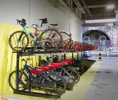 280 places de stationnement vélo